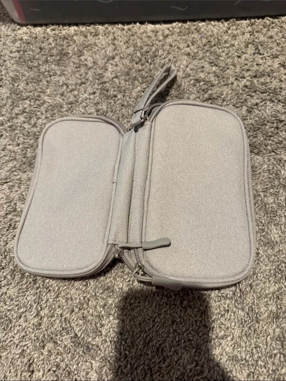Light Gray Protective Carrying Case for Cell Accessories